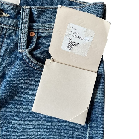 #6 NWT MOTHER Denim The Tomcat Crop in Kneeling On Stones - Picture 8 of 9